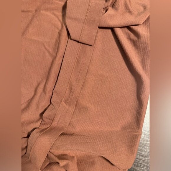 Lululemon - Swiftly Tech Racerback Tank Top 2.0 Waist Length US18 - Picture 2 of 5